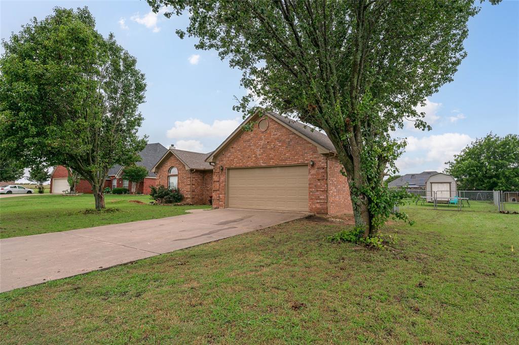 408 Sunshine Trail Property Photo 6