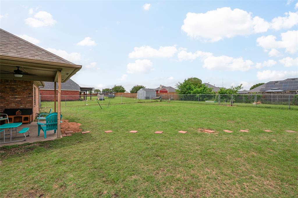 408 Sunshine Trail Property Photo 32