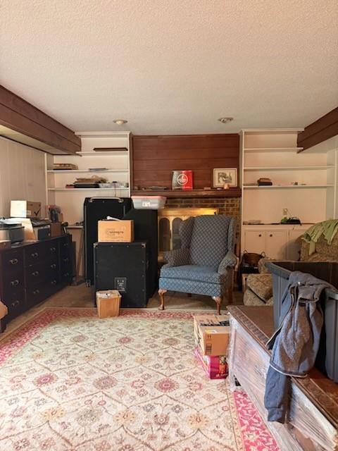 420 Post Oak Road Property Photo 3