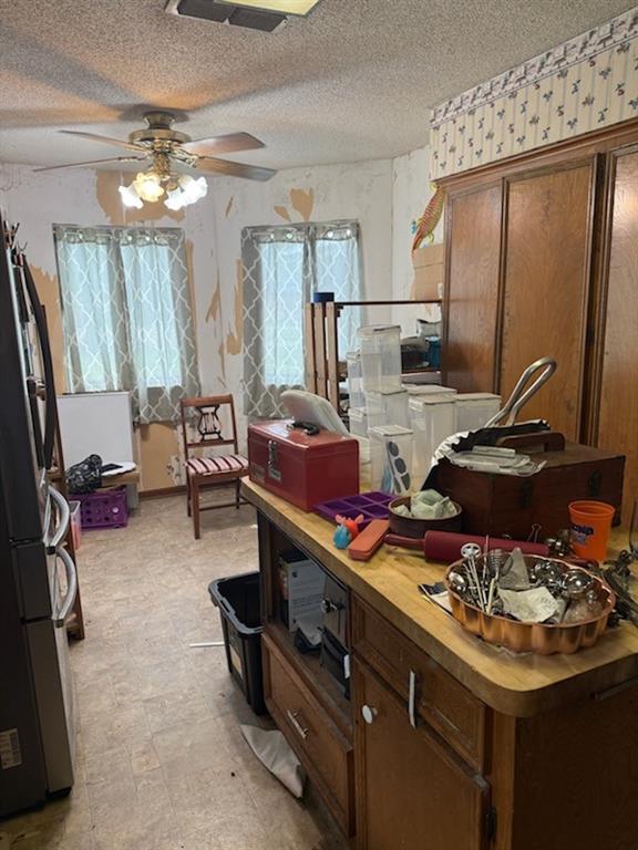 420 Post Oak Road Property Photo 10