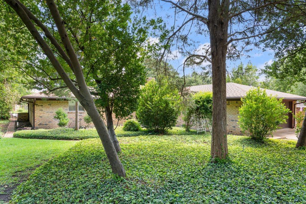 135 S Capri Drive Property Photo 33