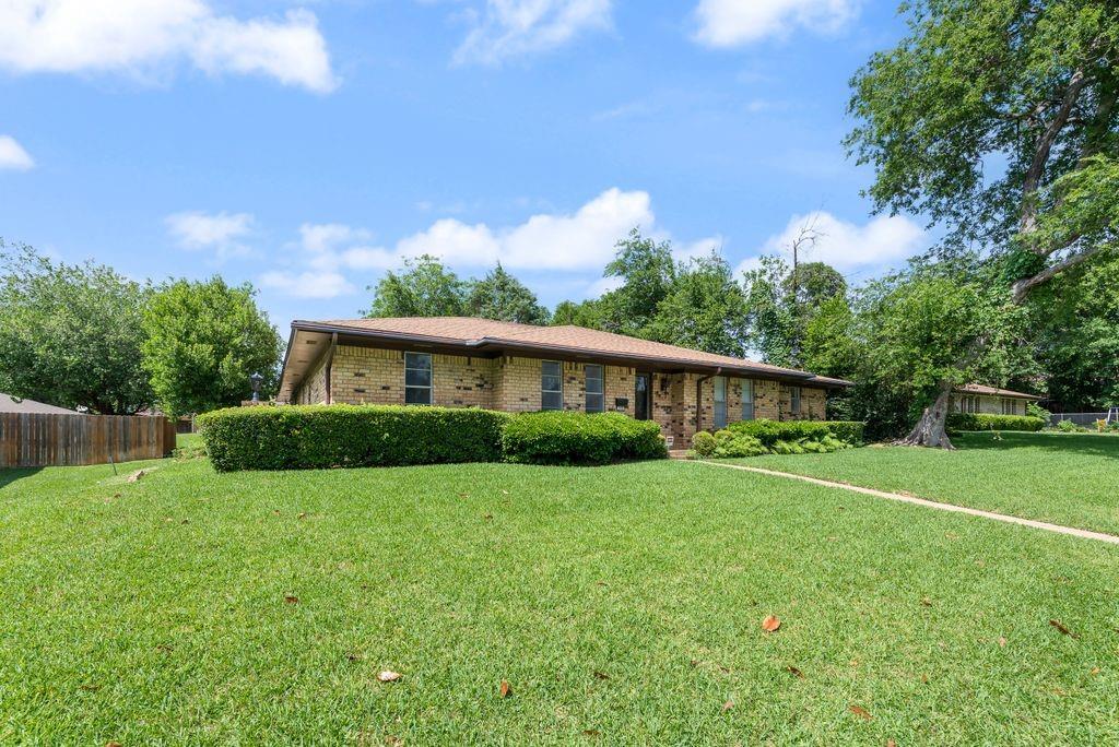 135 S Capri Drive Property Photo 36