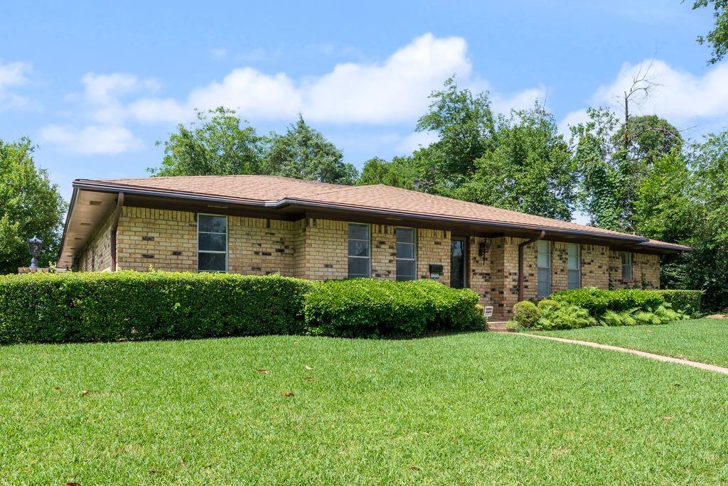 135 S Capri Drive Property Photo 37
