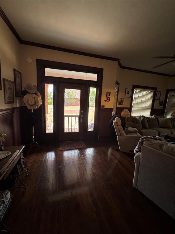 400 Cain Street Property Photo 20