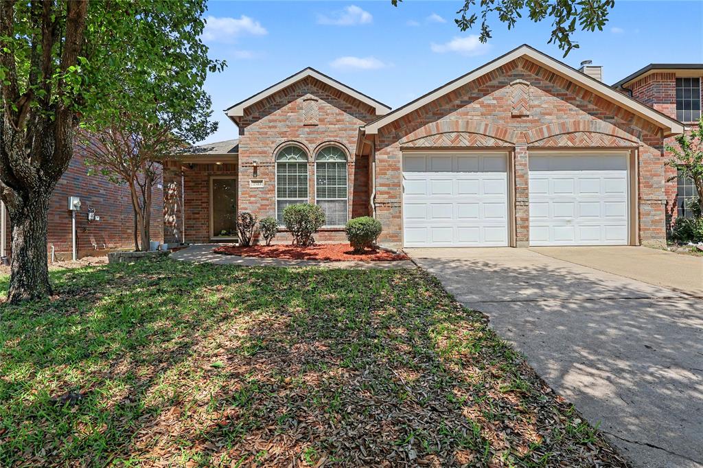 2313 Becard Drive Property Photo 3