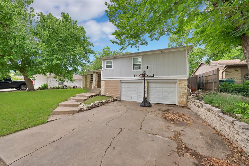 2904 Raton Drive Property Photo 1
