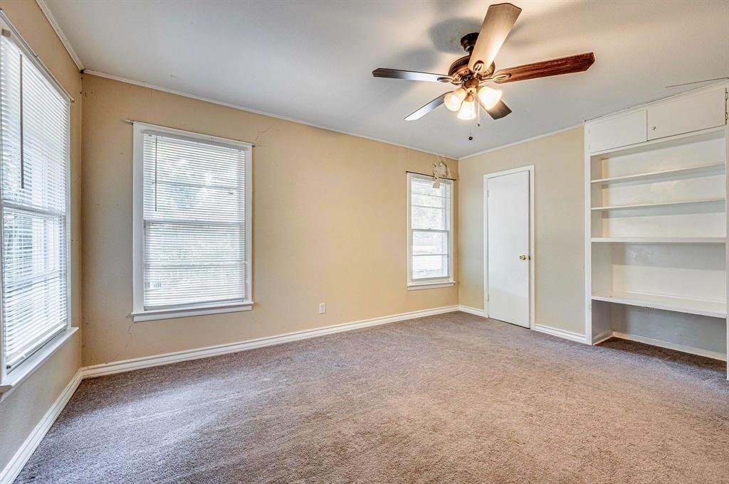 504 John Arden Drive Property Photo 16