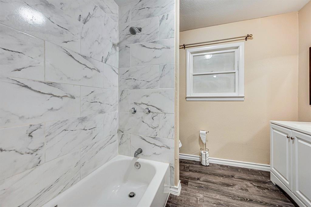 504 John Arden Drive Property Photo 17