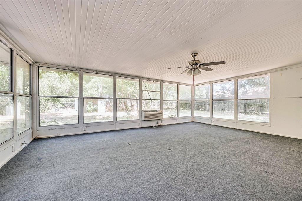 504 John Arden Drive Property Photo 23