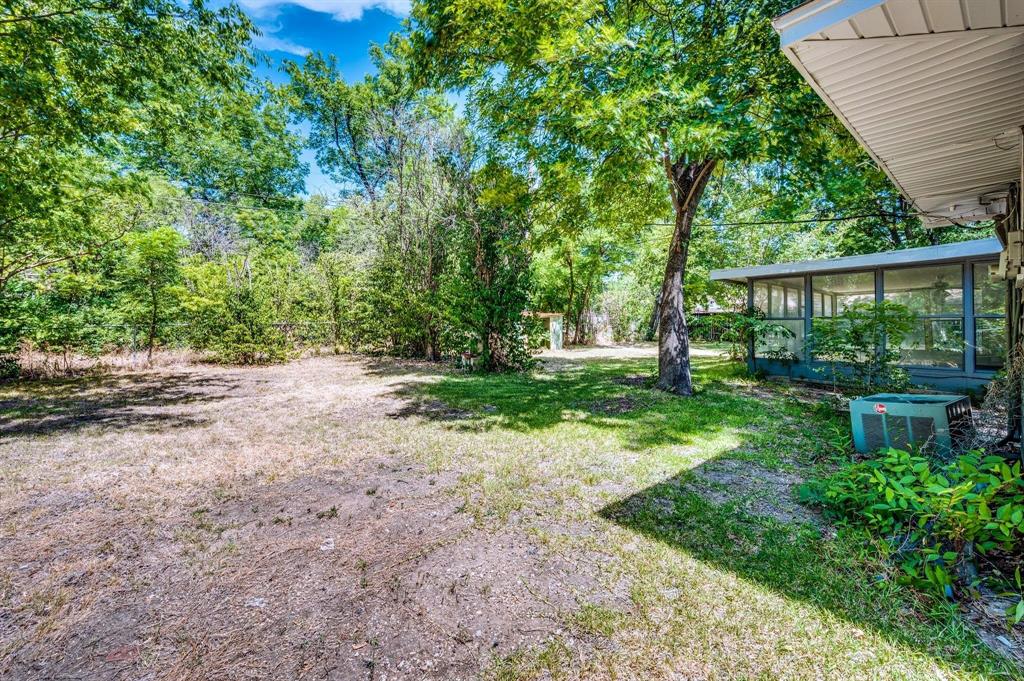 504 John Arden Drive Property Photo 26