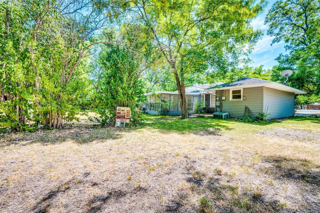 504 John Arden Drive Property Photo 27