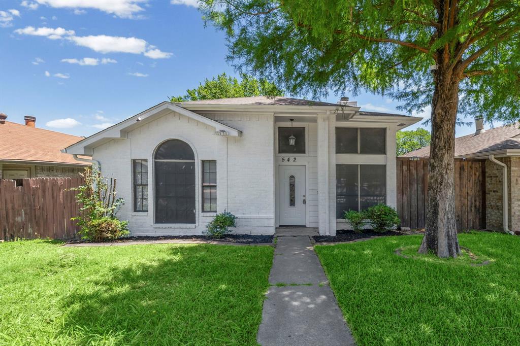 542 Oxbow Street Property Photo 1