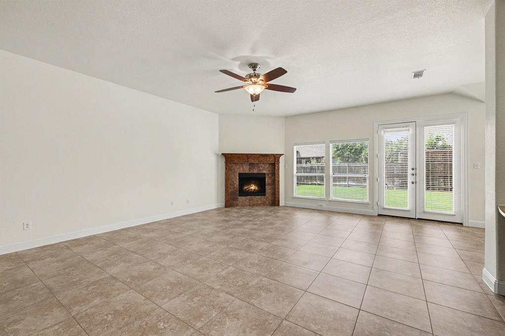 9546 Lance Drive Property Photo 4