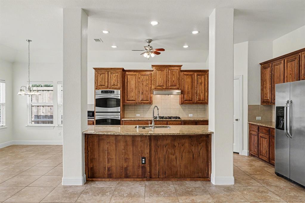 9546 Lance Drive Property Photo 6