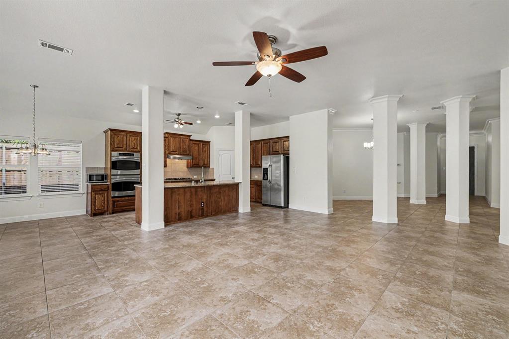 9546 Lance Drive Property Photo 8