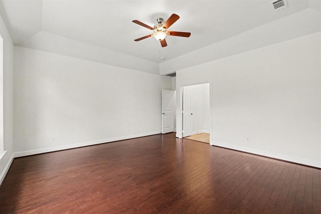 9546 Lance Drive Property Photo 14