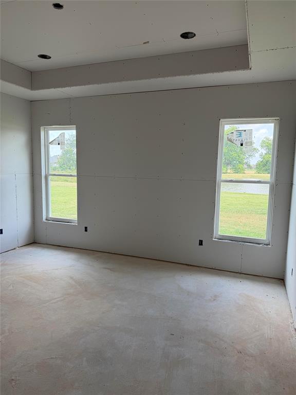 916 Chisolm Trail Property Photo 8