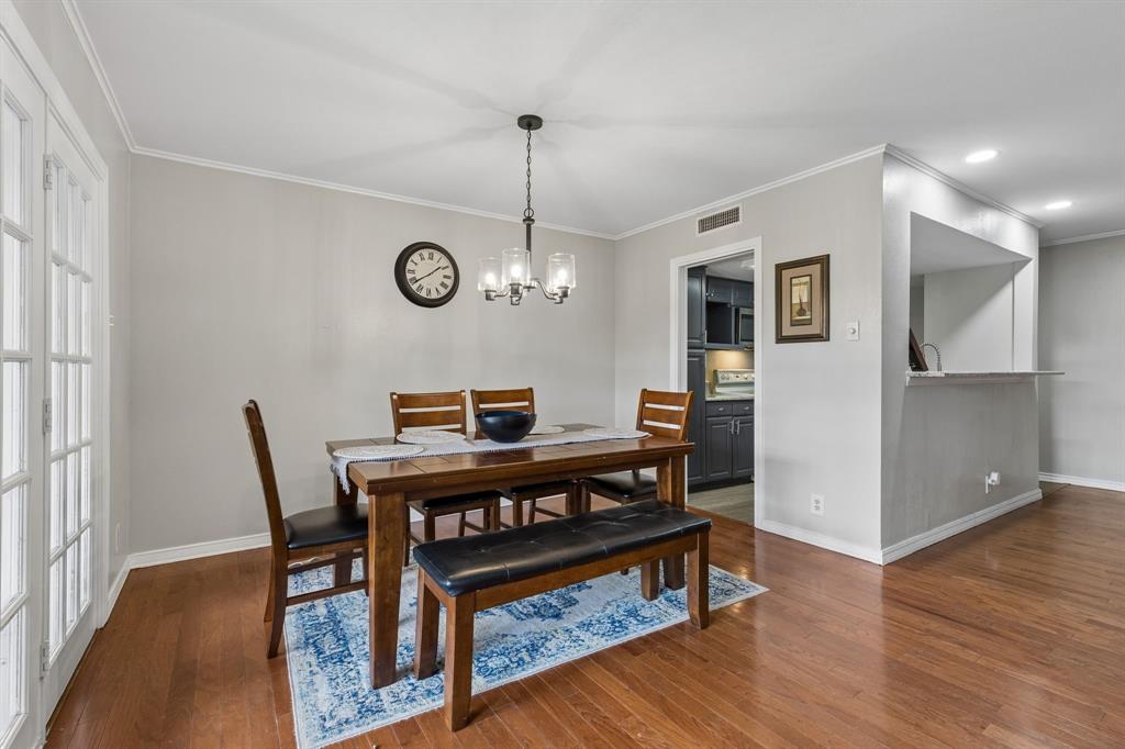 550 E Avenue J A Property Photo 5