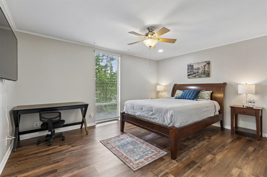 550 E Avenue J A Property Photo 8