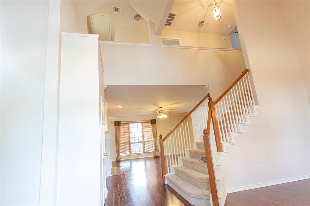 1200 Talley Lane Property Photo 6
