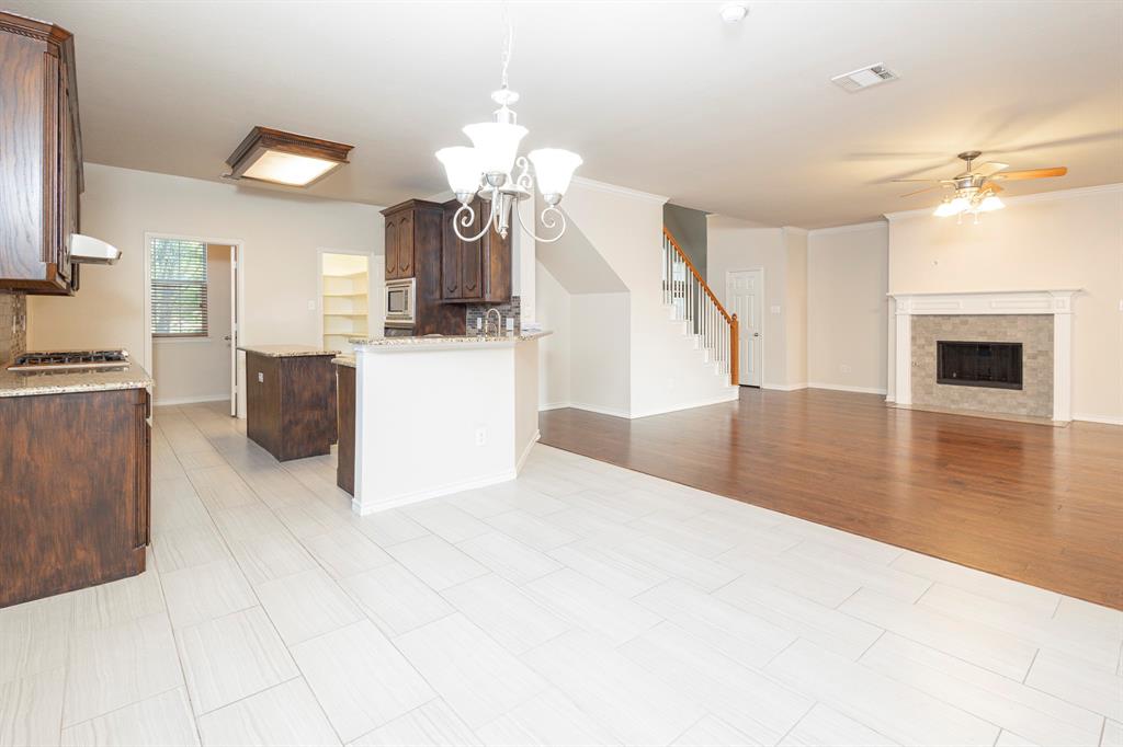 1200 Talley Lane Property Photo 13