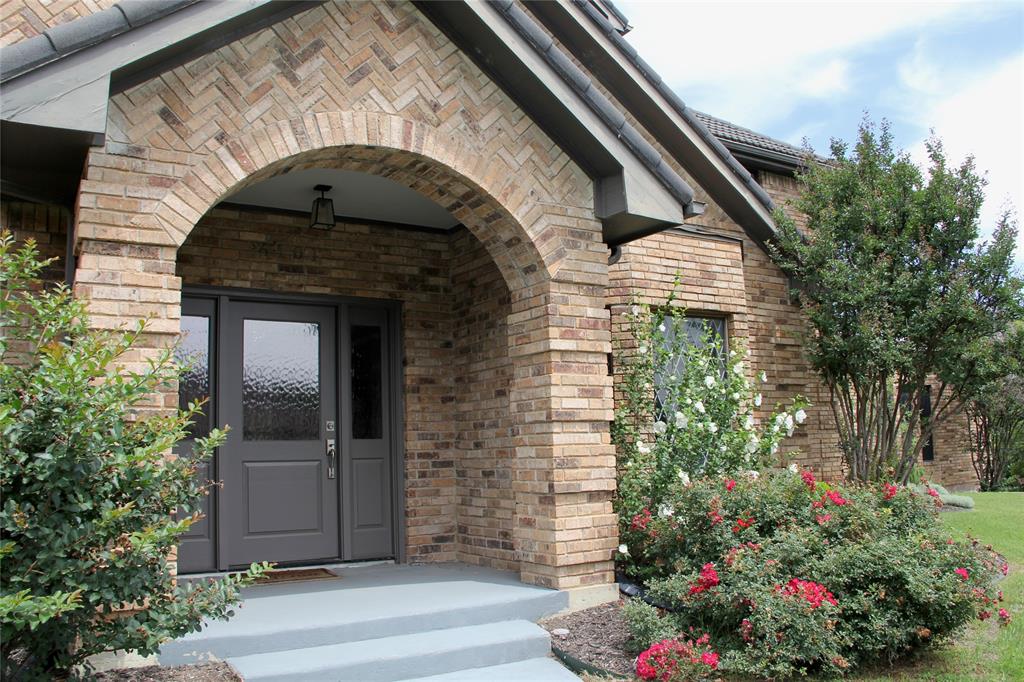 6101 Tiffany Oaks Lane Property Photo 2