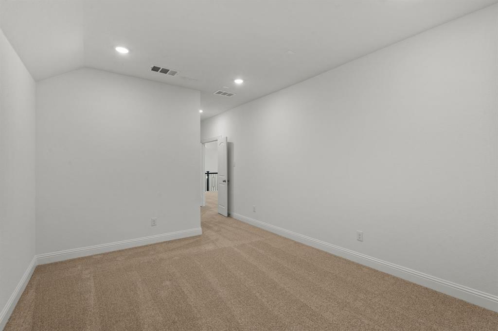624 Dublin Drive Property Photo 24
