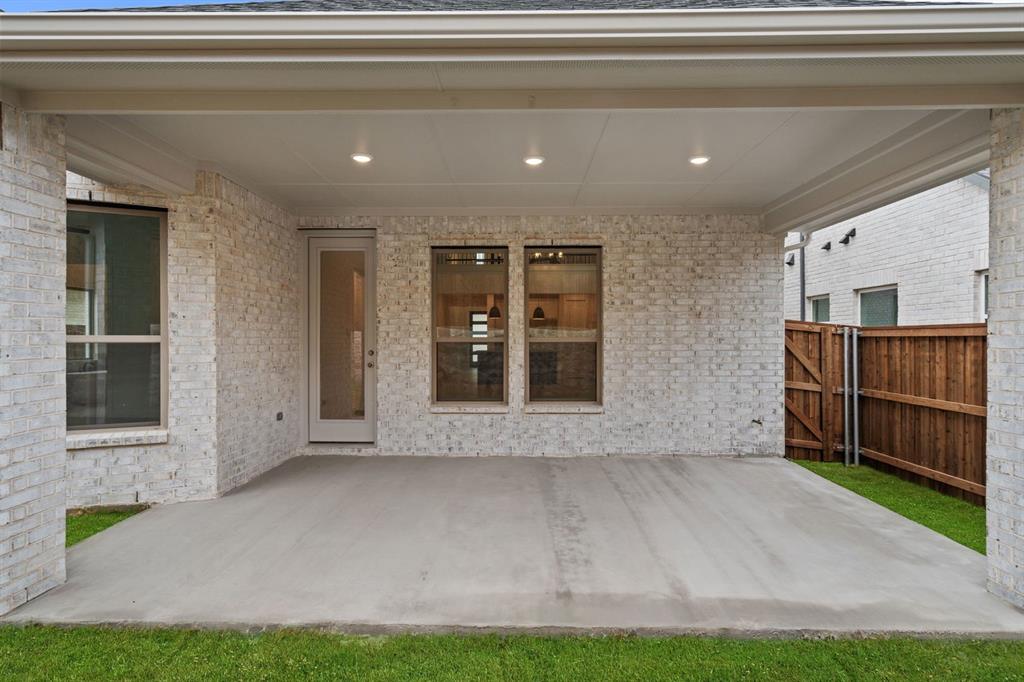 624 Dublin Drive Property Photo 27