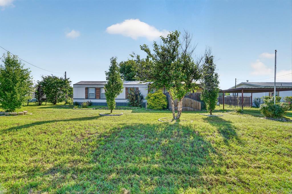 7601 River Run Property Photo 2