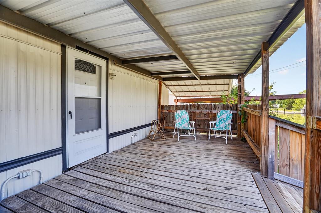 7601 River Run Property Photo 5