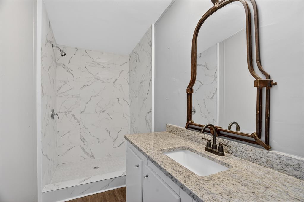7601 River Run Property Photo 21