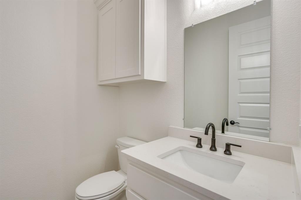 1057 Resolute Road Property Photo 12