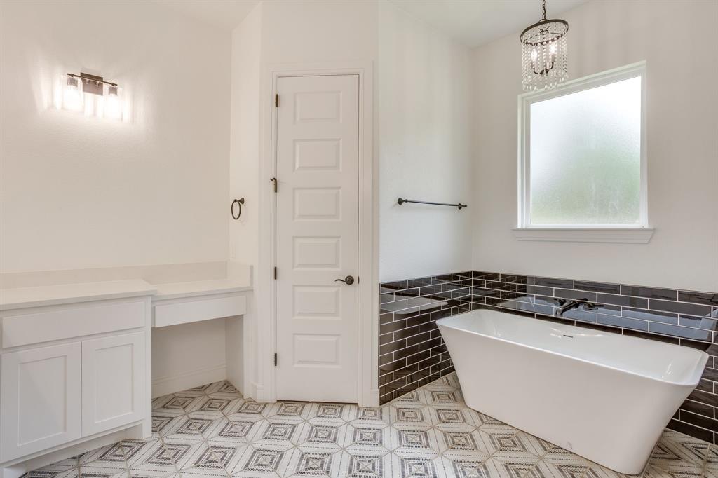1057 Resolute Road Property Photo 21