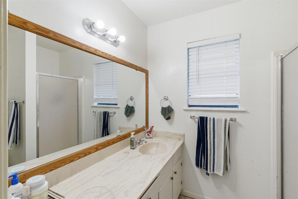 209 Moonlight- Trail Property Photo 12