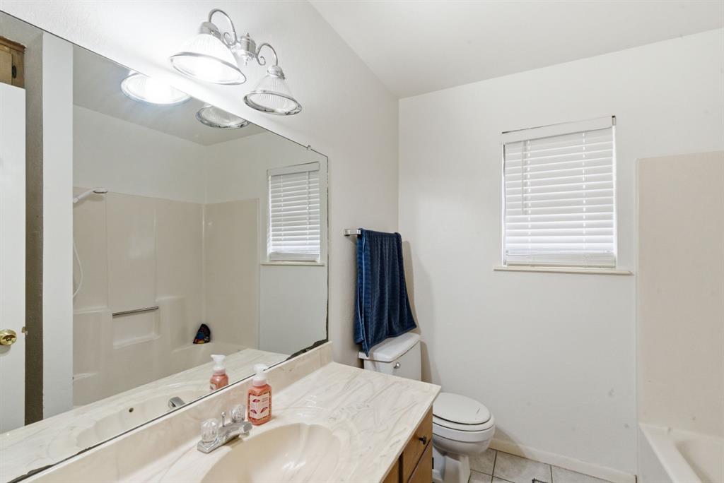 209 Moonlight- Trail Property Photo 18