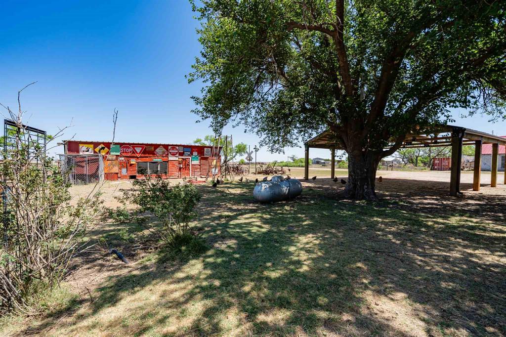 165 Jefferson Avenue Property Photo 38