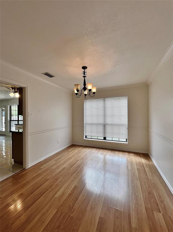 6104 Bay Hill Property Photo 10