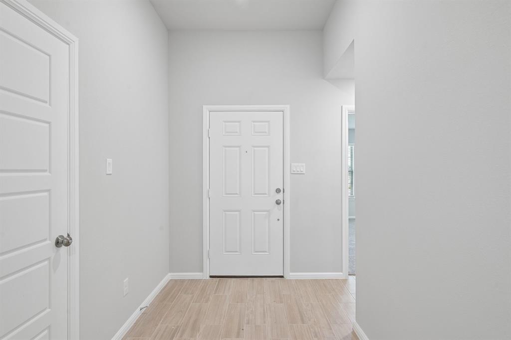 792 Grand Dale Drive Property Photo 6