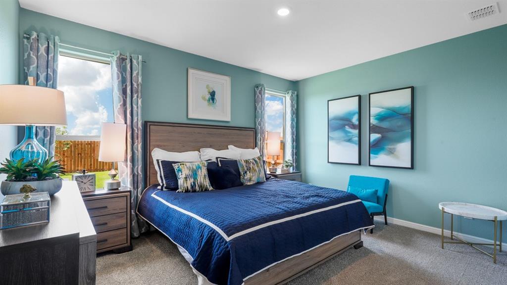 423 Sunday Silence Way Property Photo 18