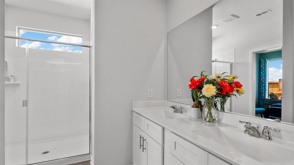 423 Sunday Silence Way Property Photo 23