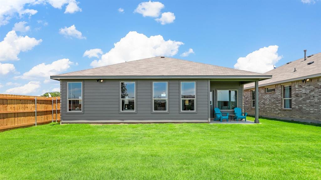 423 Sunday Silence Way Property Photo 38