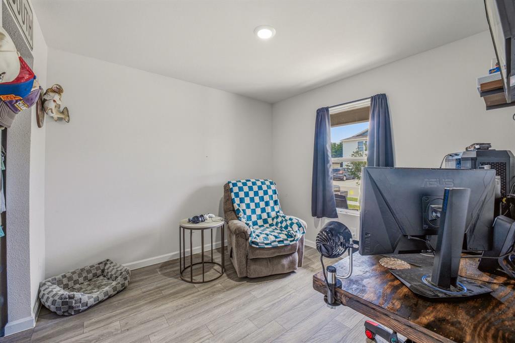 248 Peace Lily Way Property Photo 6