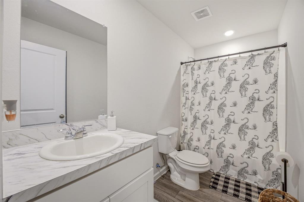 248 Peace Lily Way Property Photo 8