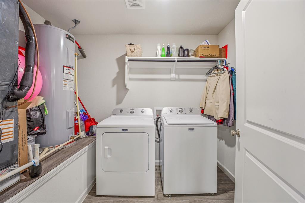 248 Peace Lily Way Property Photo 15