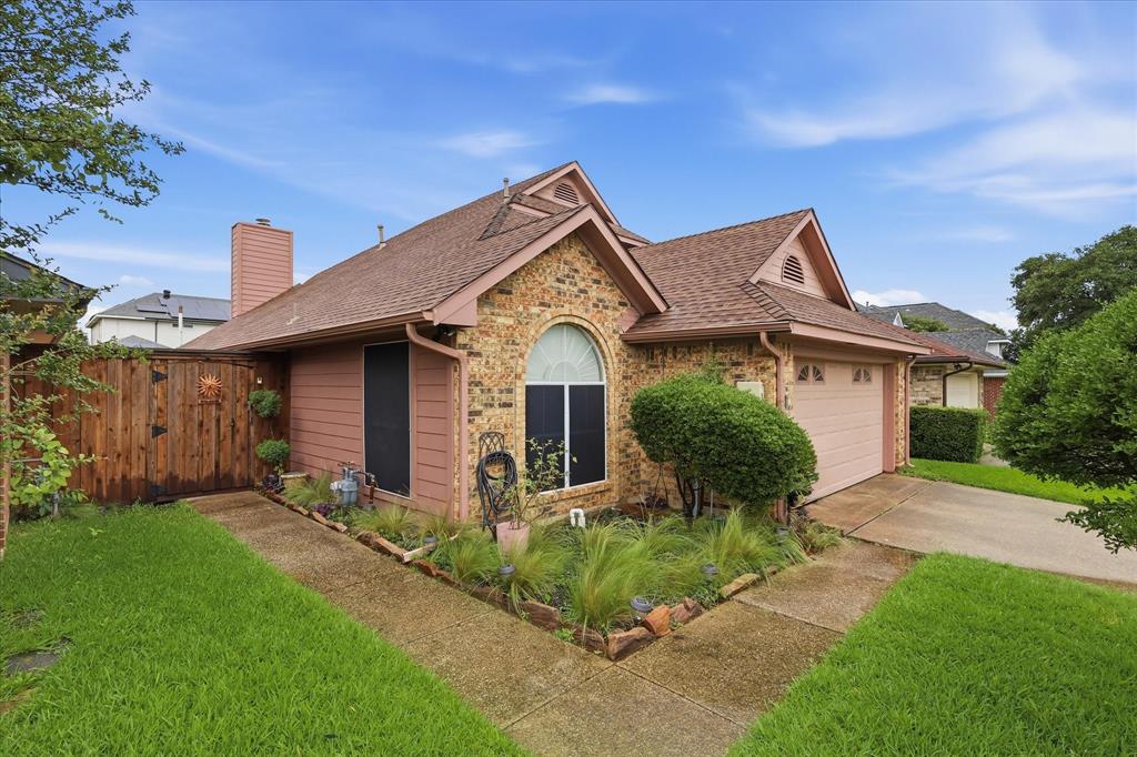 5101 Hearthcrest Drive Property Photo 4