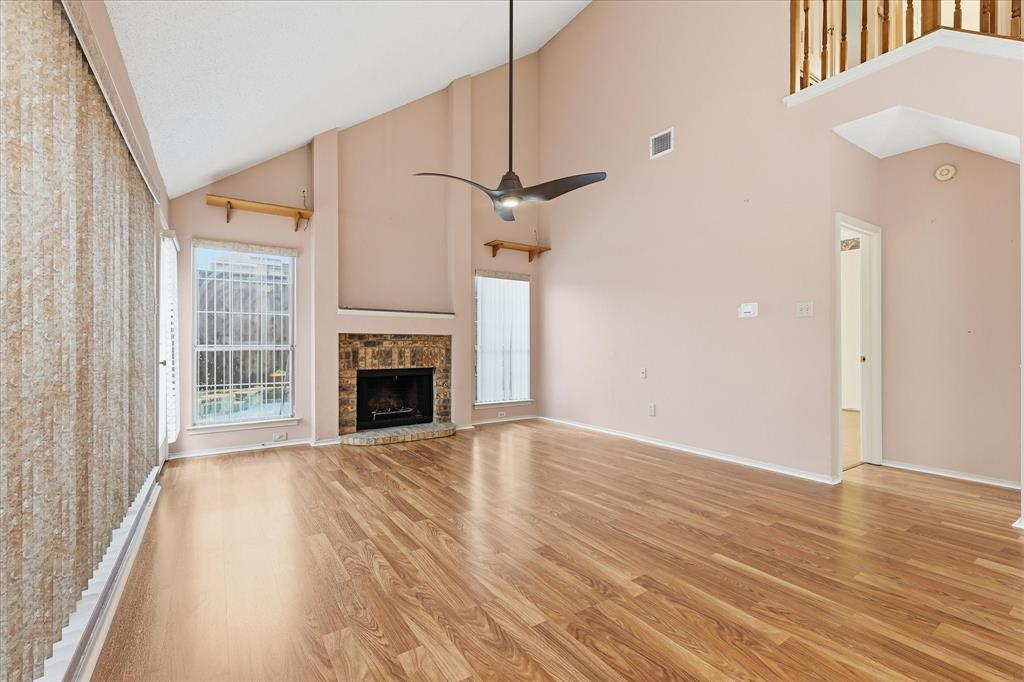 5101 Hearthcrest Drive Property Photo 6
