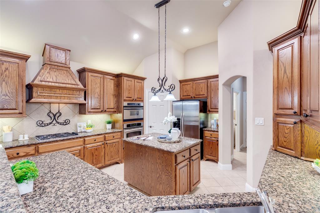 5652 Swisher Circle Property Photo 8