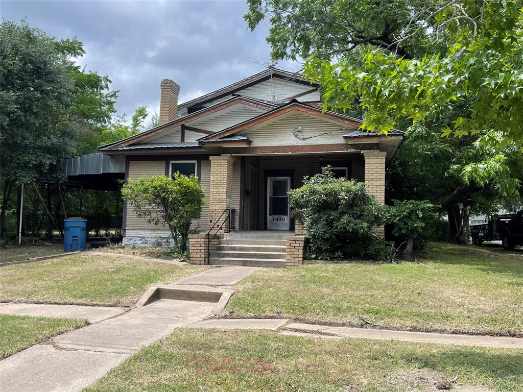 1430 W 1st Avenue Property Photo 1
