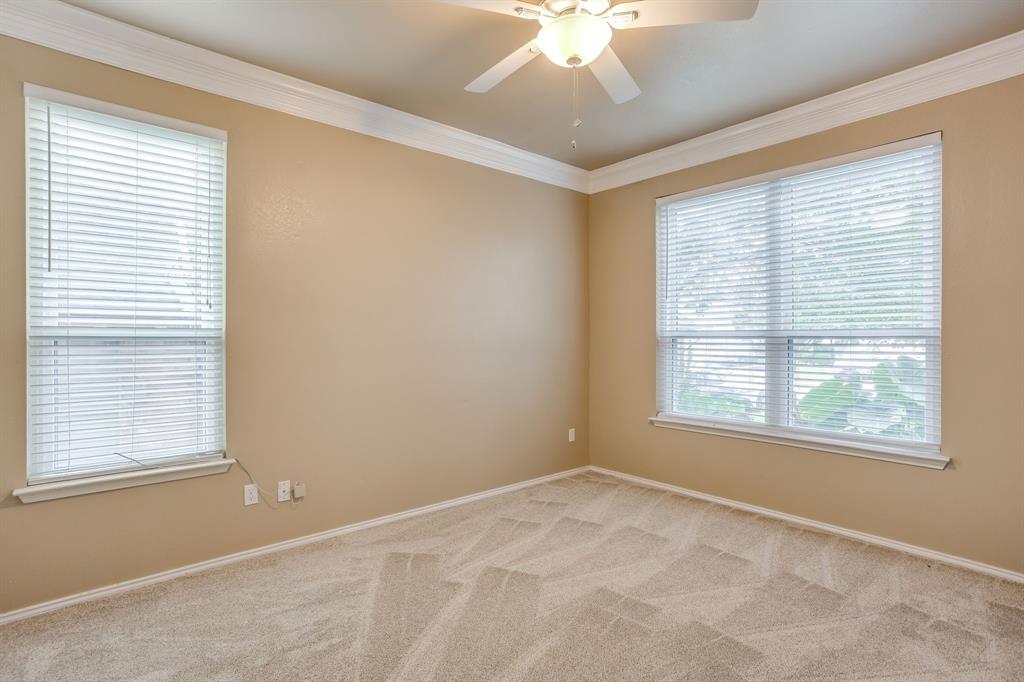 4917 Dougal Avenue Property Photo 7