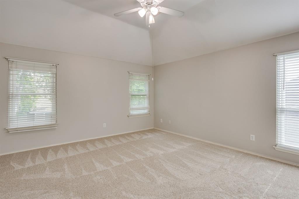 4917 Dougal Avenue Property Photo 21
